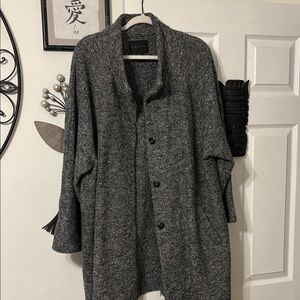 Tahari Gray Lightweight Shirt Jacket